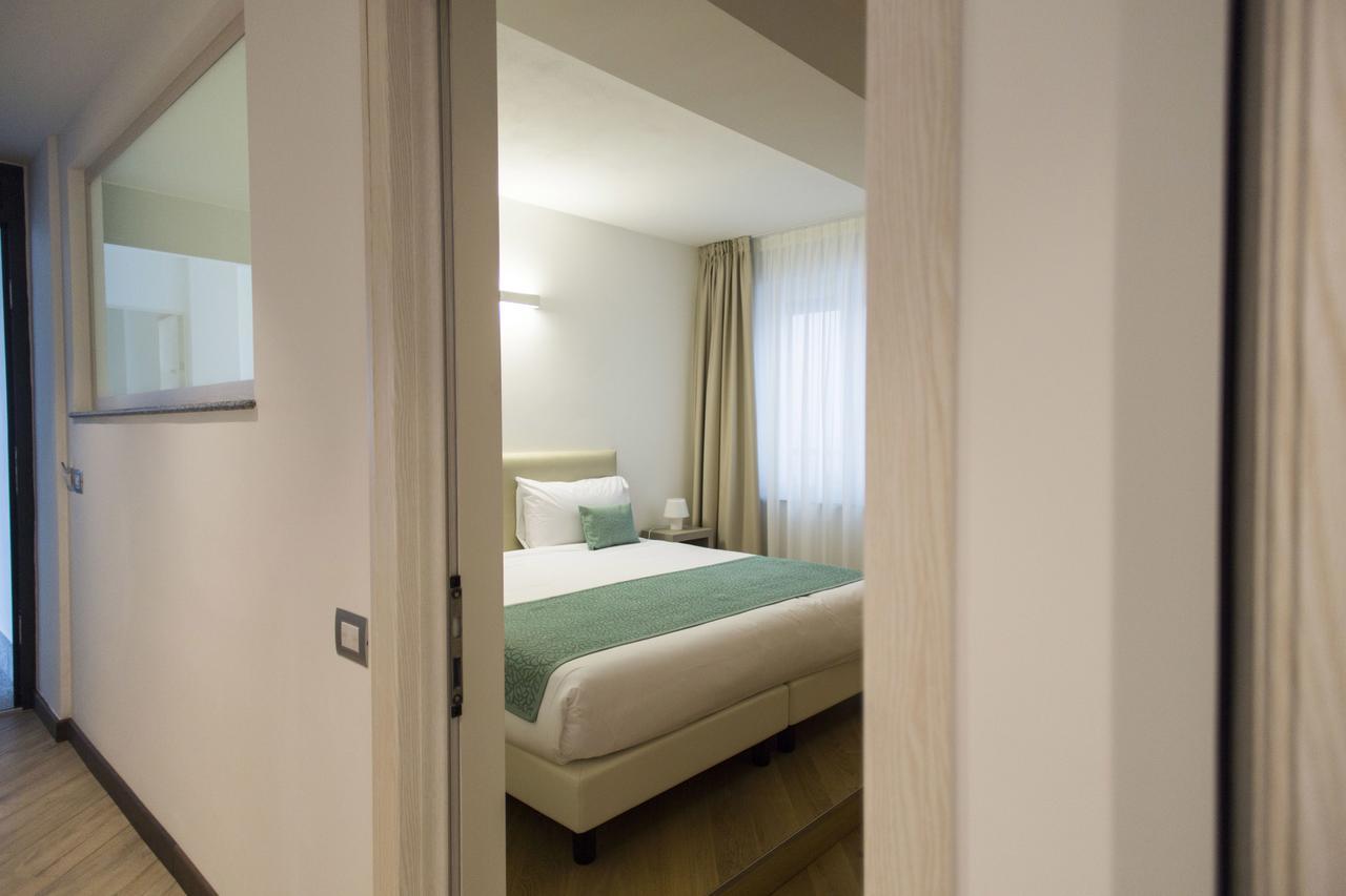 Hotel Ponti Анджера Екстериор снимка